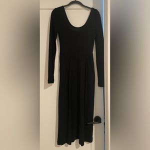 Kotn scoopneck maxi dress